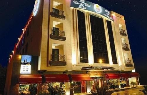 The Country Club Hotel